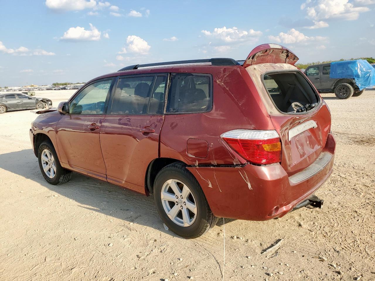 2010 TOYOTA HIGHLANDER