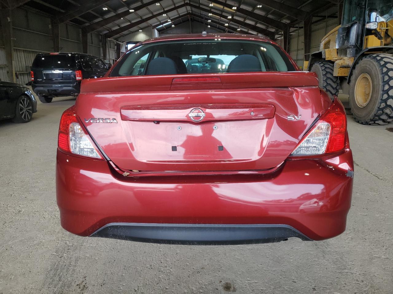 2019 NISSAN VERSA