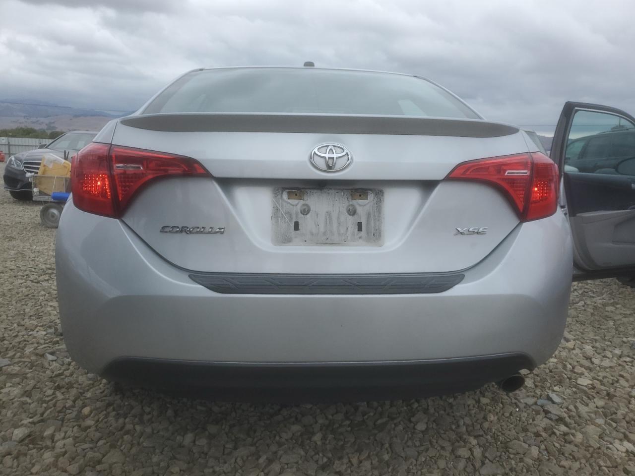 2017 TOYOTA COROLLA