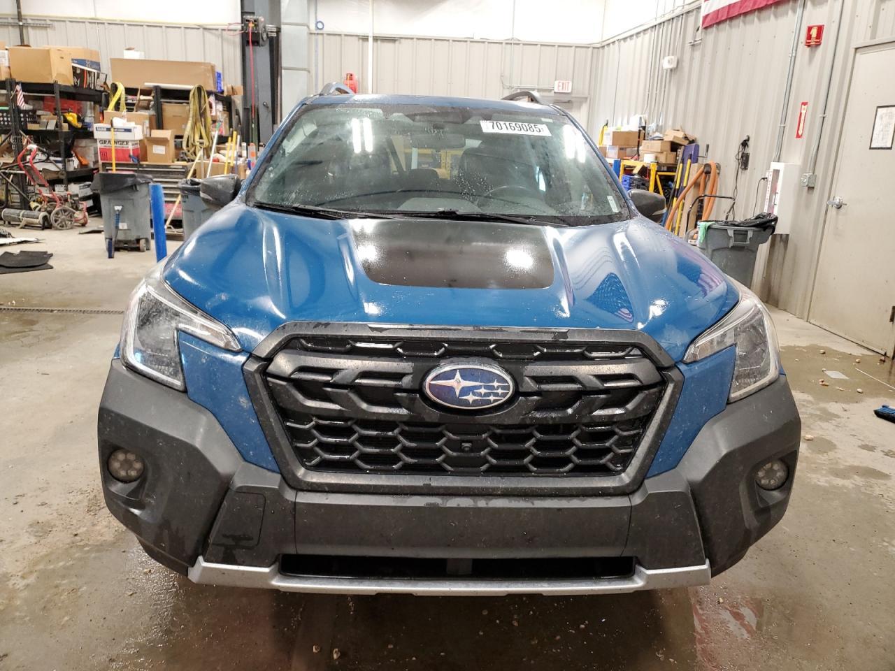 2023 SUBARU FORESTER