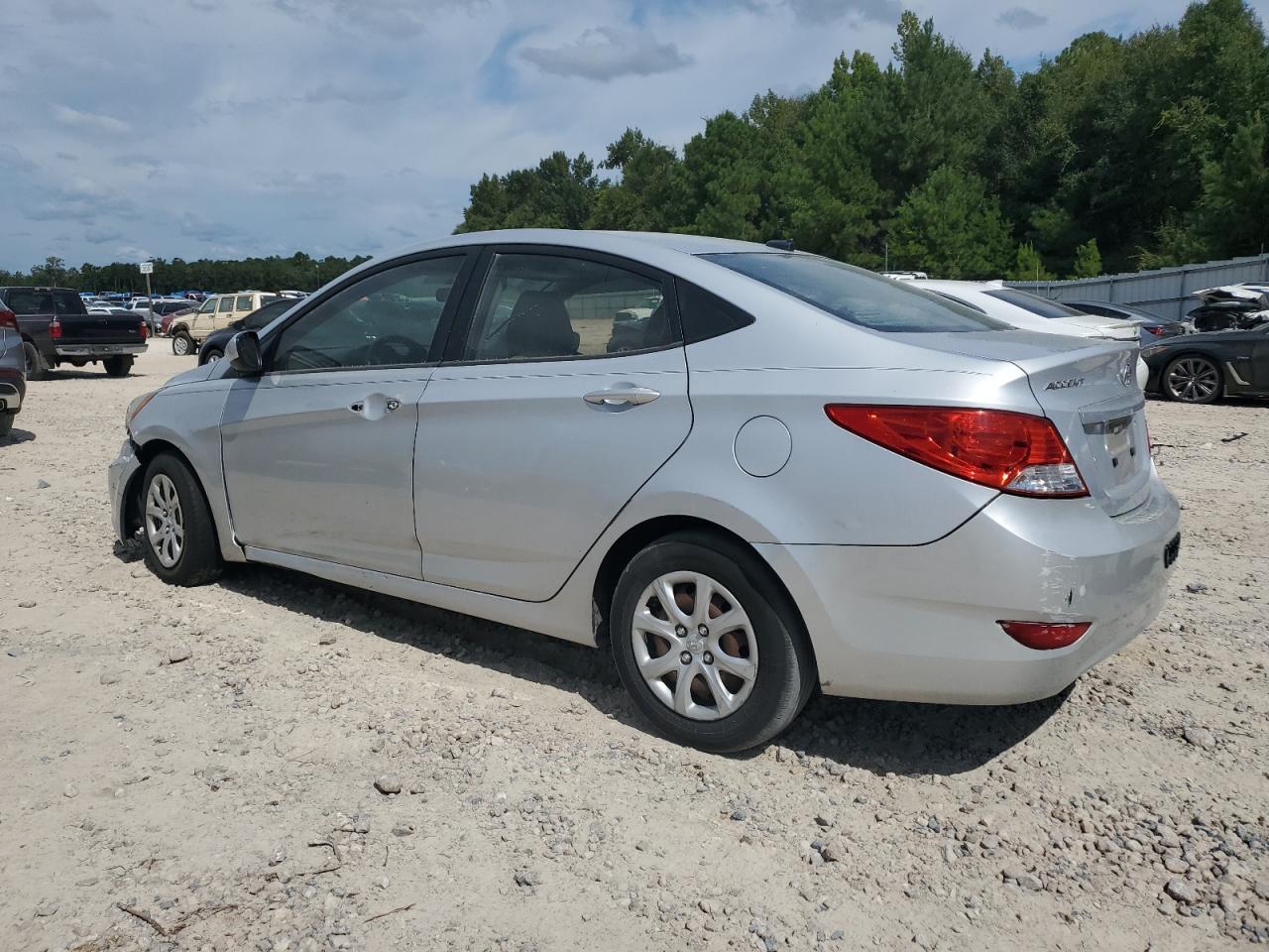 2014 HYUNDAI ACCENT