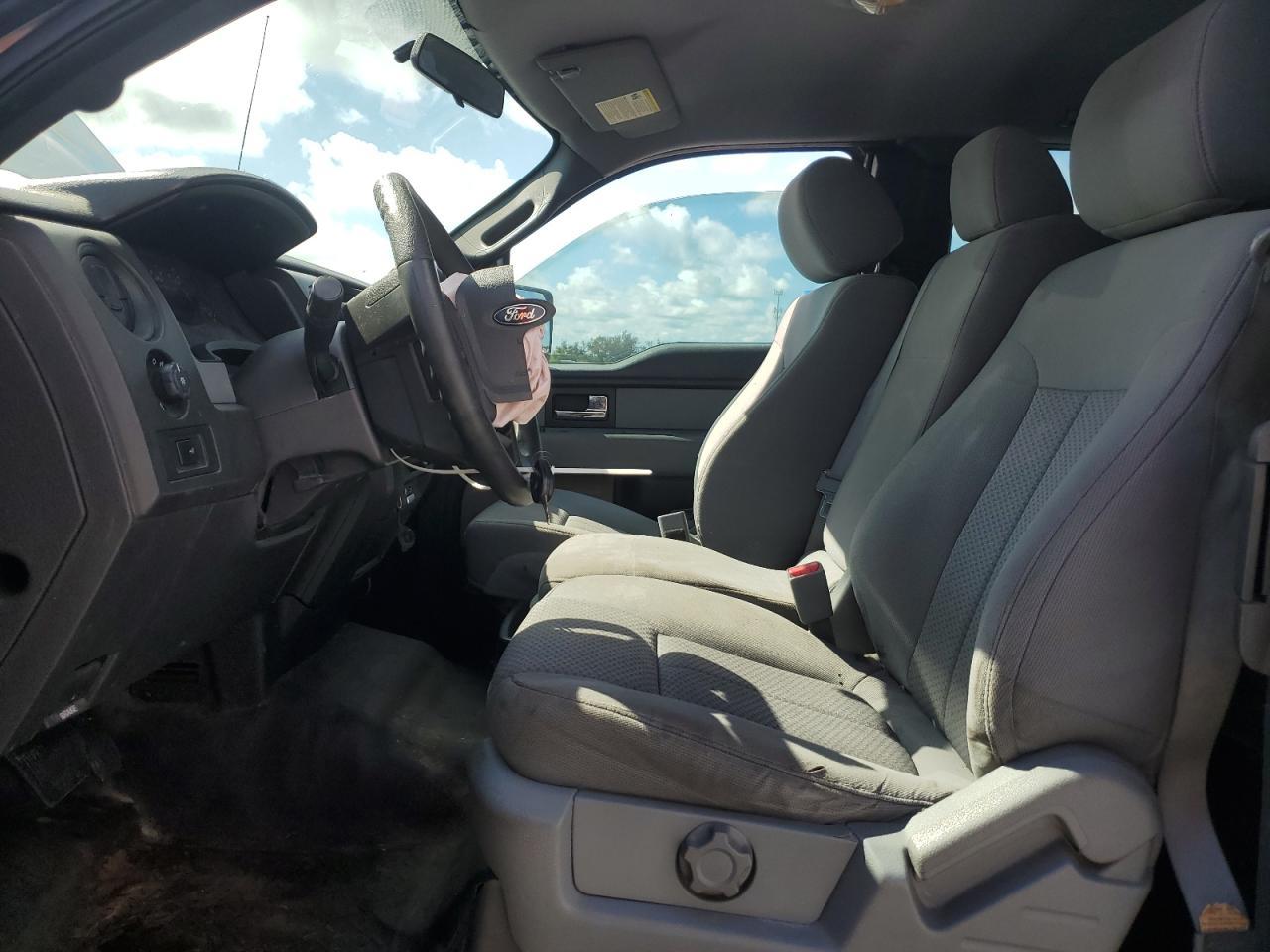 2013 FORD F-150