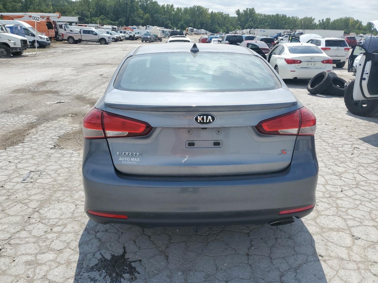 2017 KIA FORTE