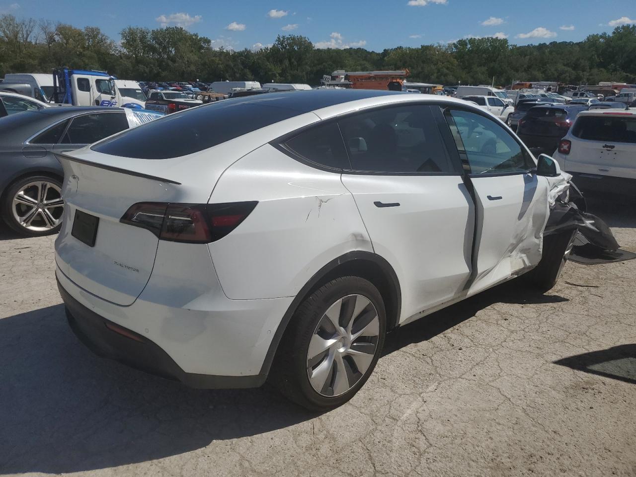 2022 TESLA MODEL Y
