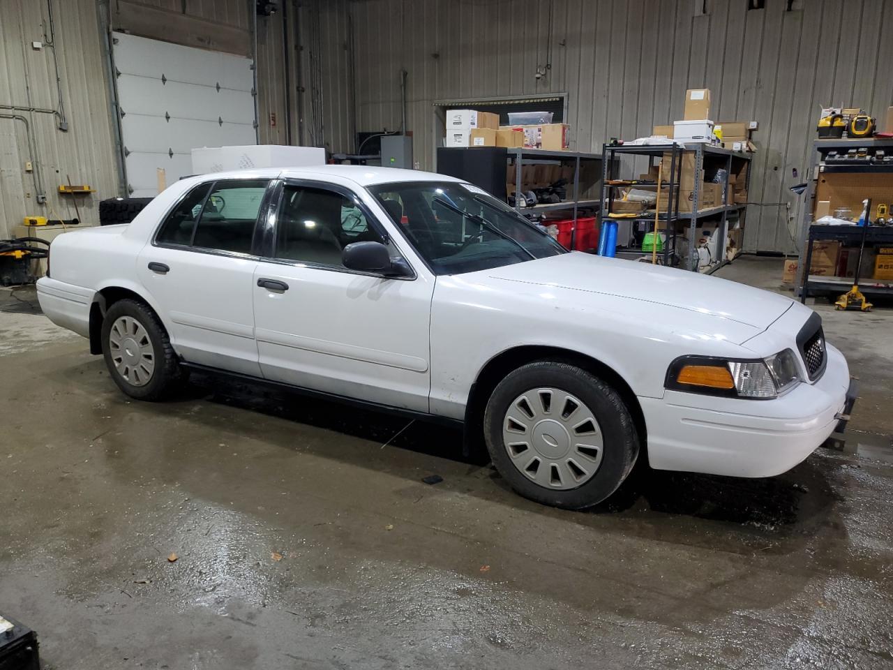 2008 FORD Crown Victoria