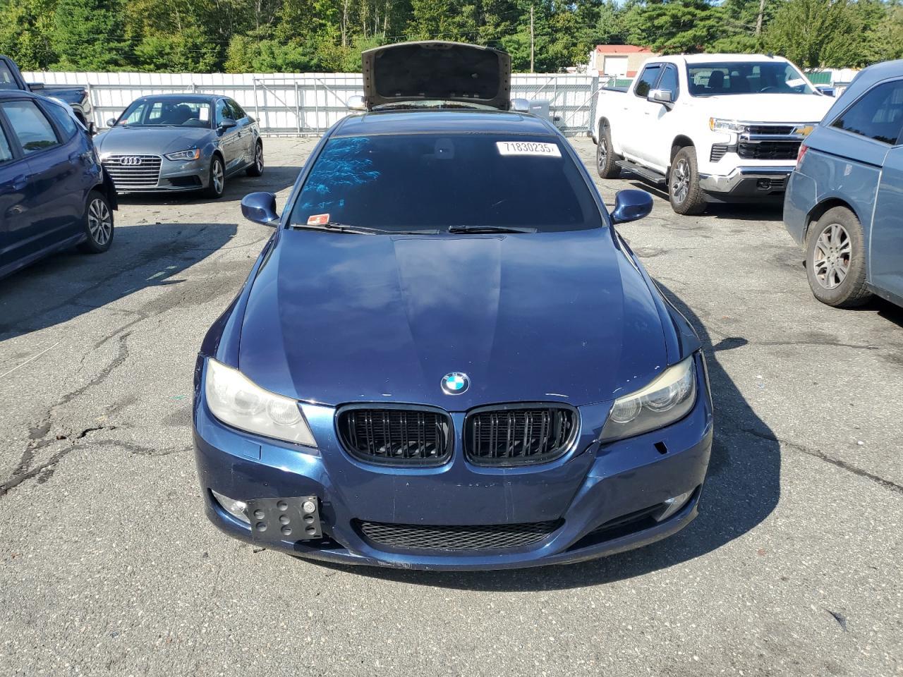 2011 BMW 3 SERIES