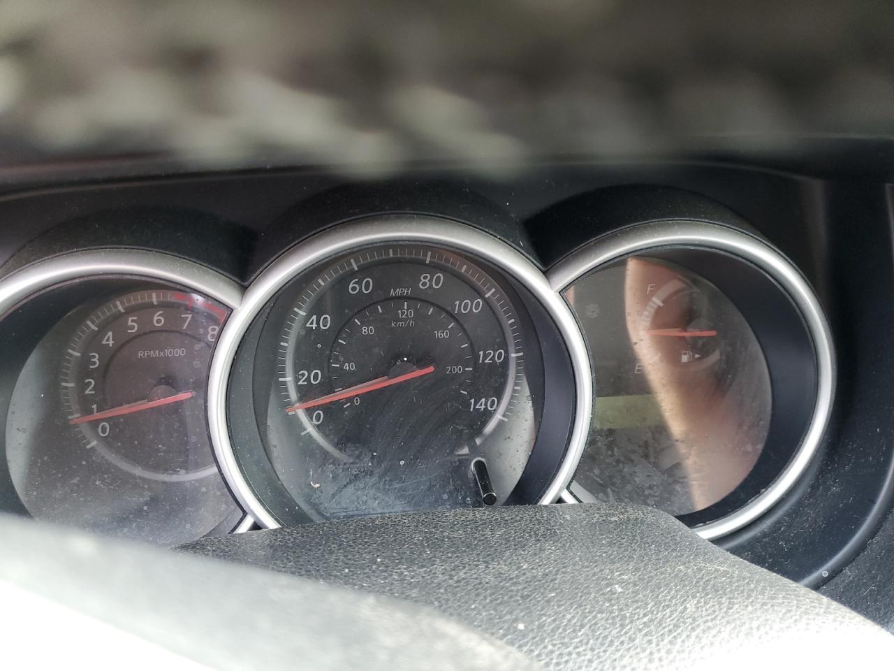 2010 NISSAN VERSA