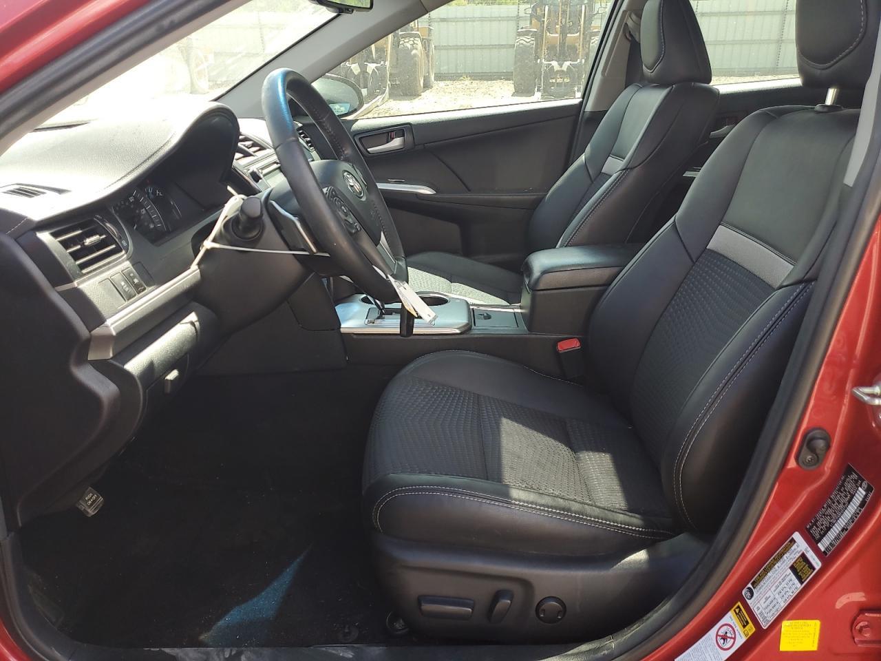 2014 TOYOTA CAMRY
