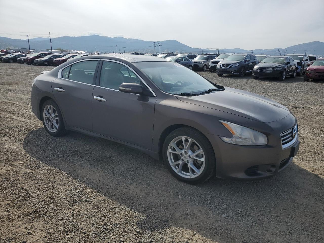 2014 NISSAN Maxima