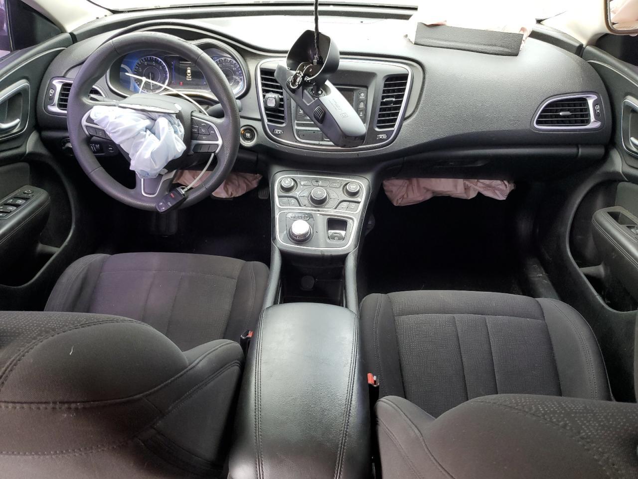 2015 CHRYSLER 200