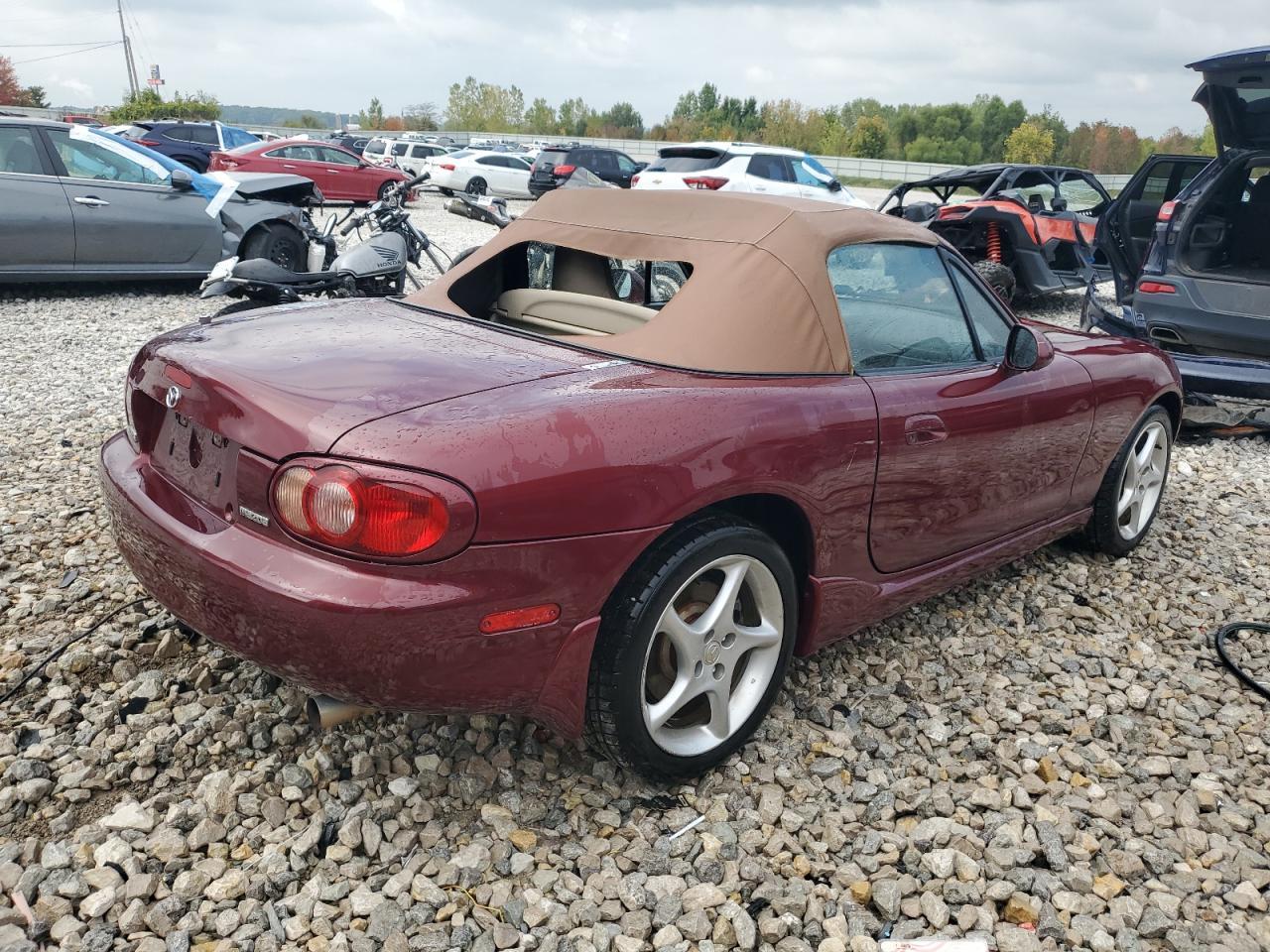 2003 MAZDA MX-5 Miata