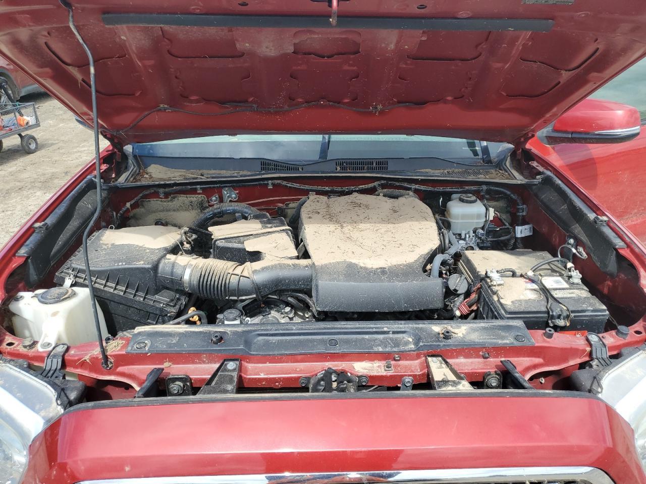 2017 TOYOTA TACOMA