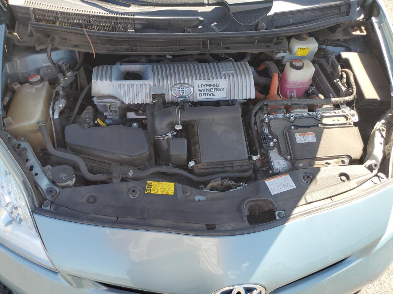 2015 TOYOTA PRIUS