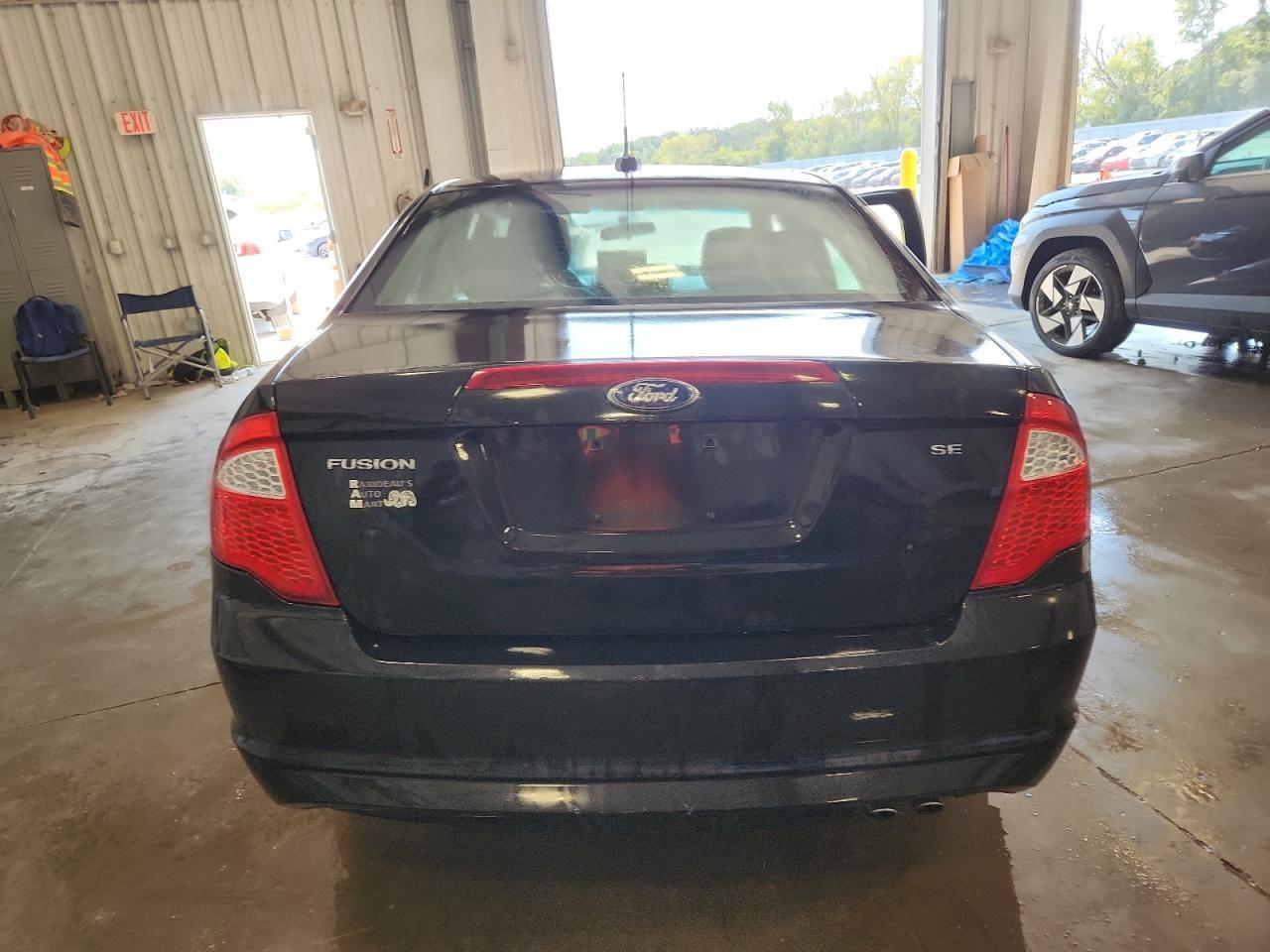 2011 FORD FUSION