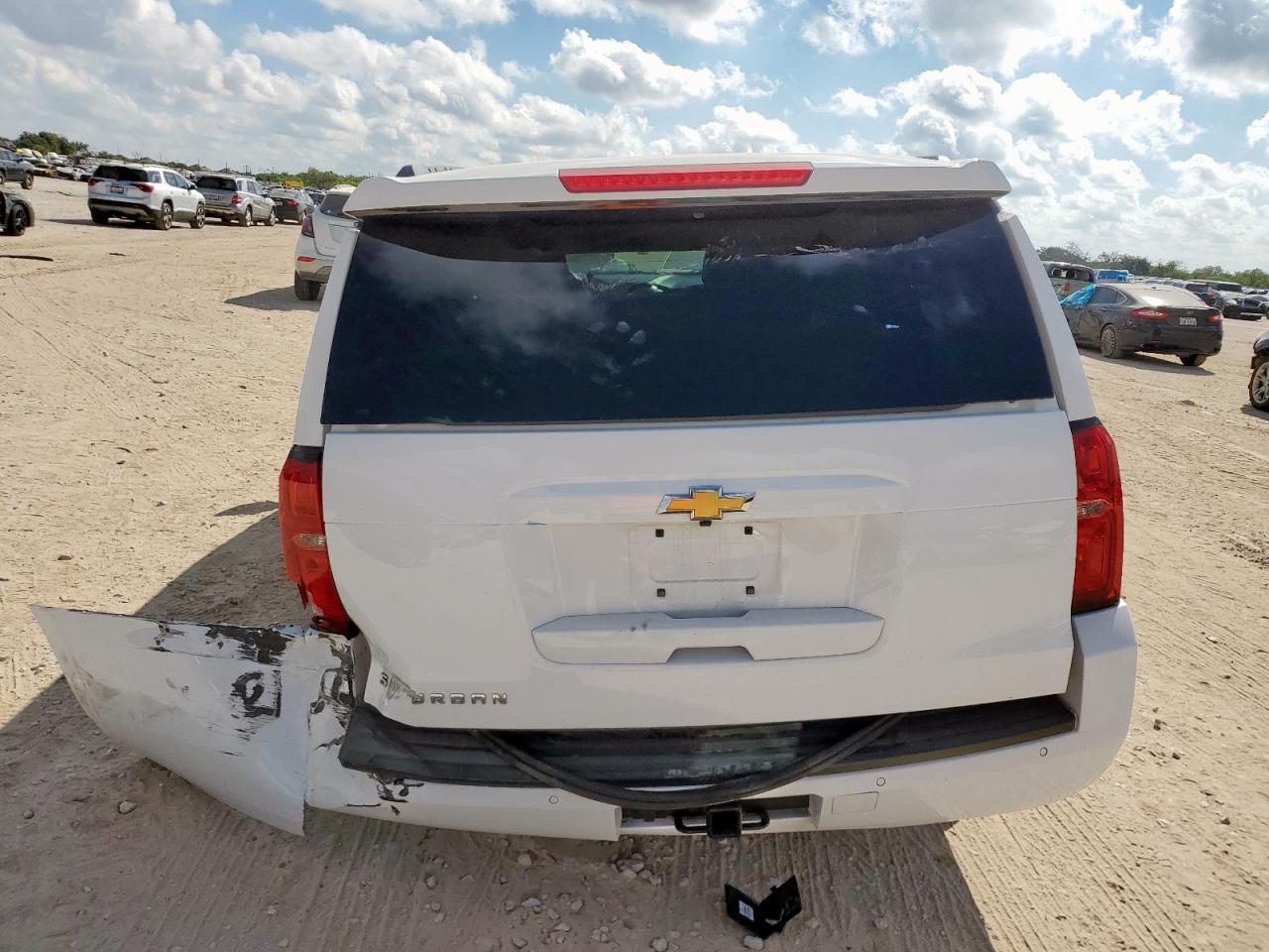 2018 CHEVROLET Suburban
