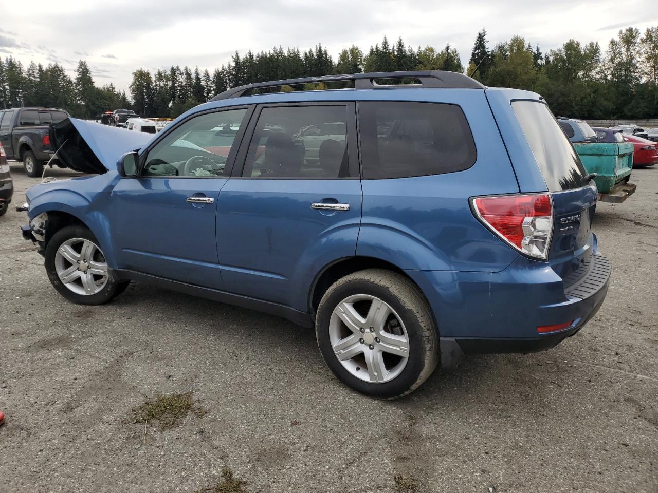 2010 SUBARU FORESTER