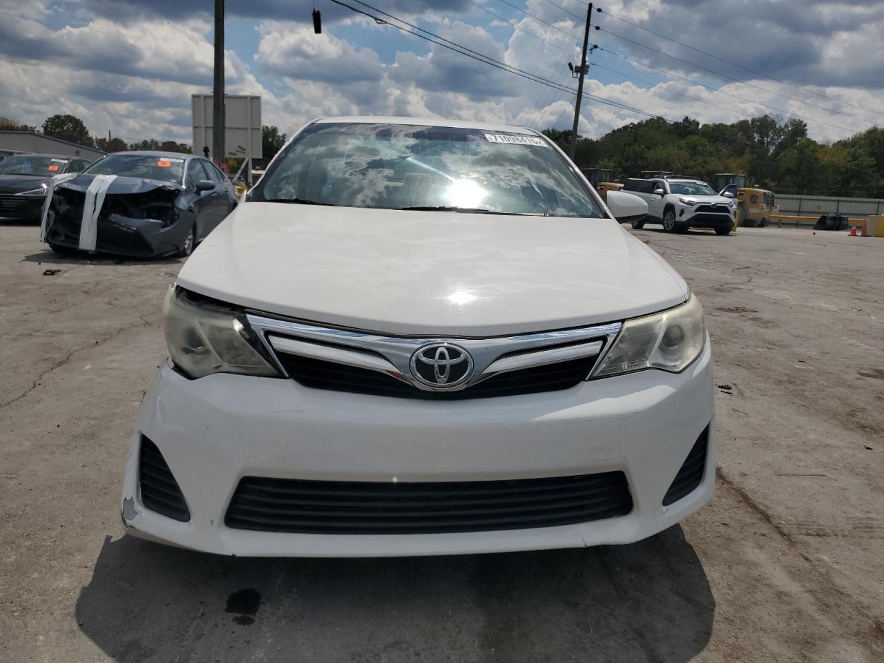 2013 TOYOTA CAMRY