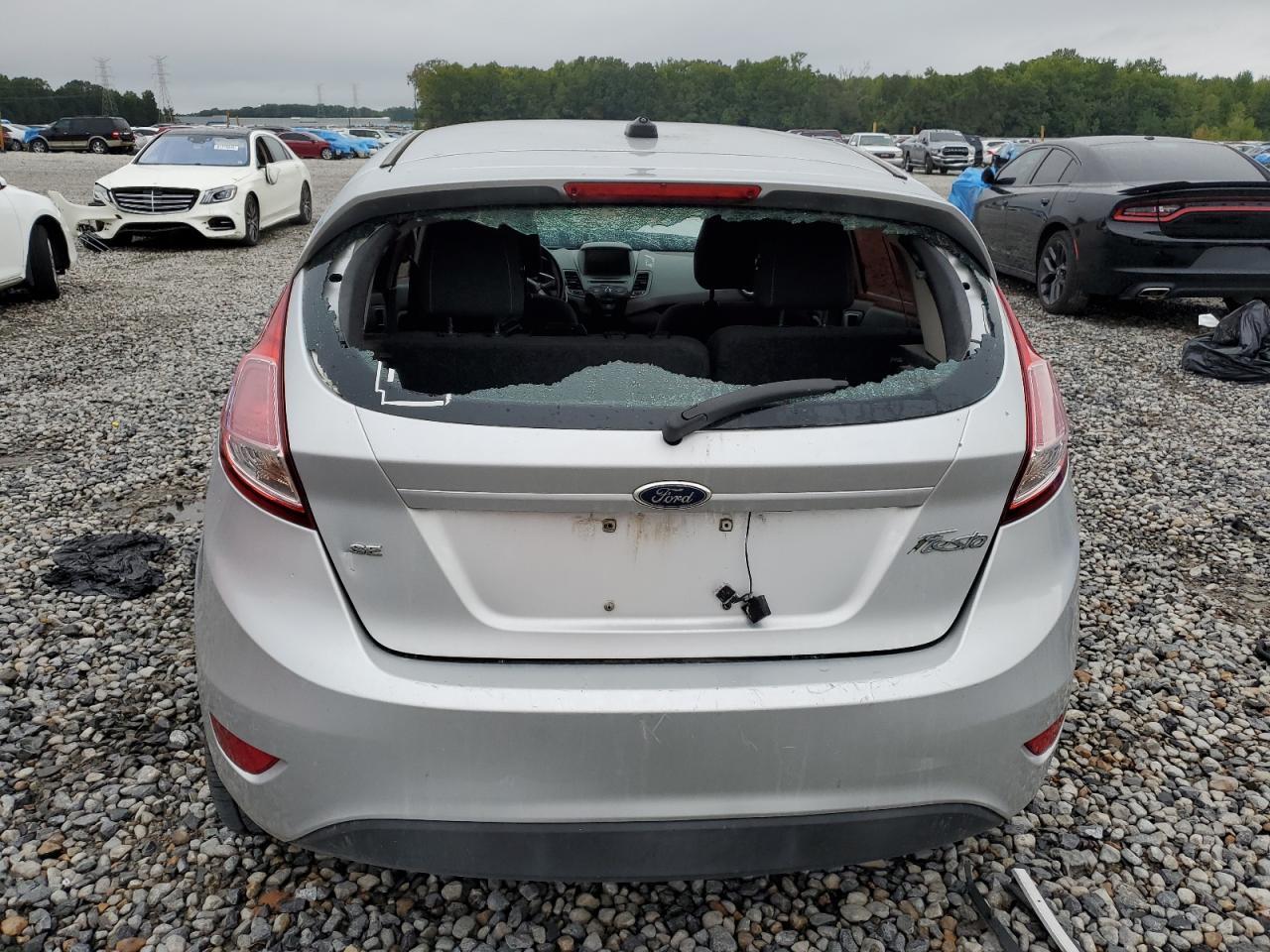 2014 FORD Fiesta