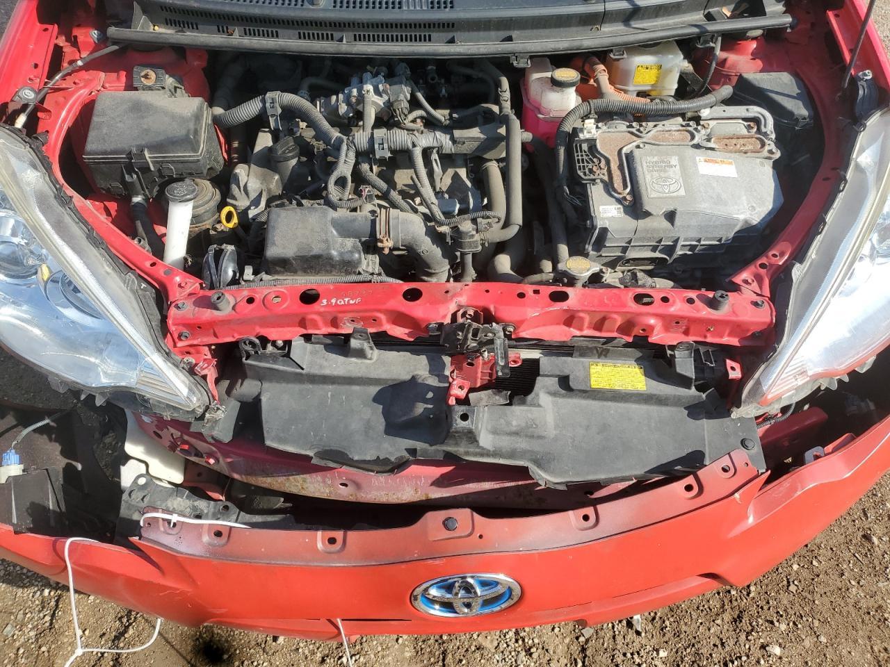 2014 TOYOTA Prius c