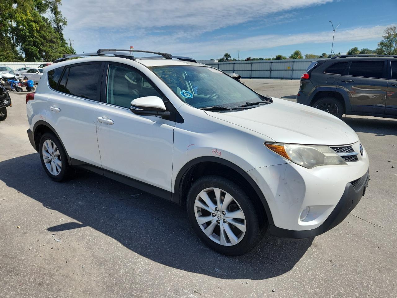 2013 TOYOTA RAV4