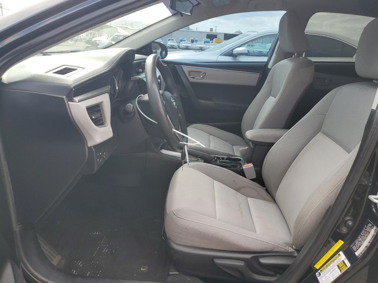 2015 TOYOTA COROLLA