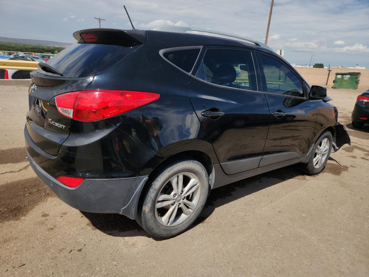 2011 HYUNDAI TUCSON