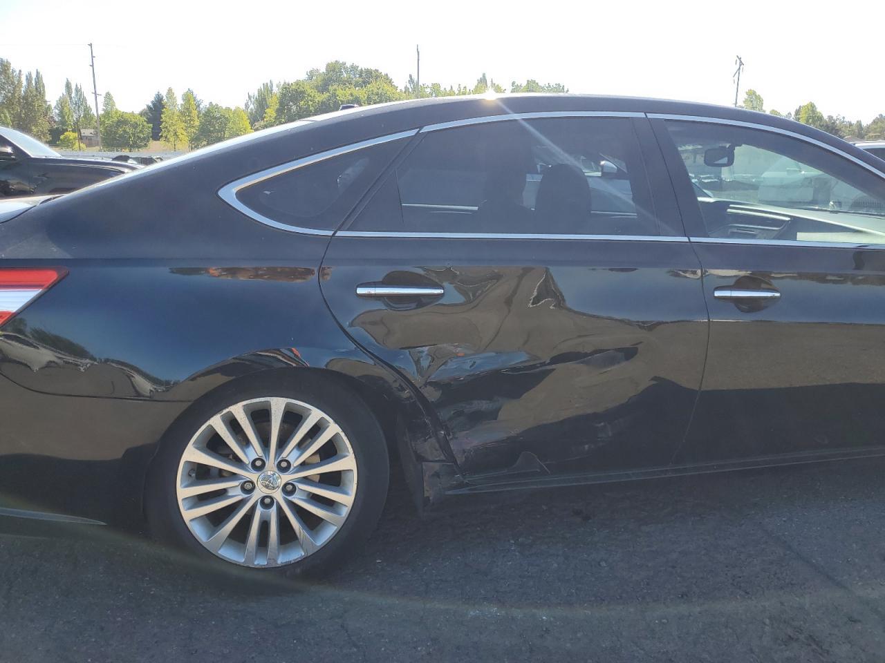 2014 TOYOTA Avalon