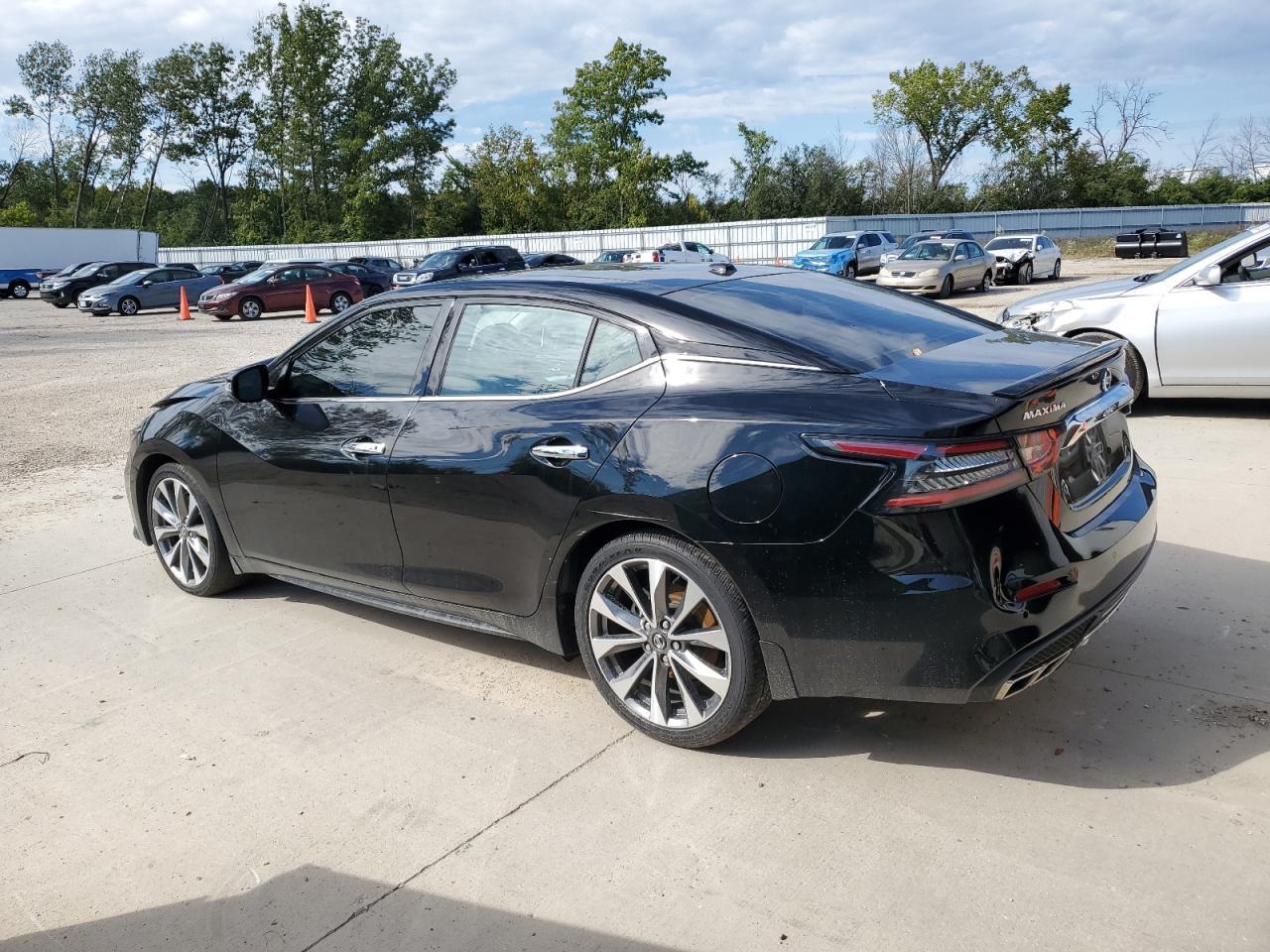 2021 NISSAN Maxima