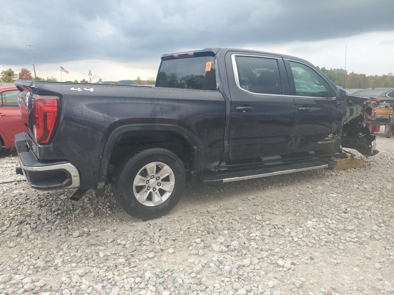 2023 GMC Sierra