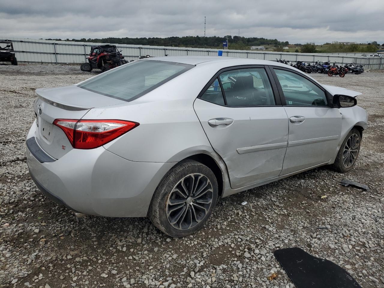2016 TOYOTA COROLLA
