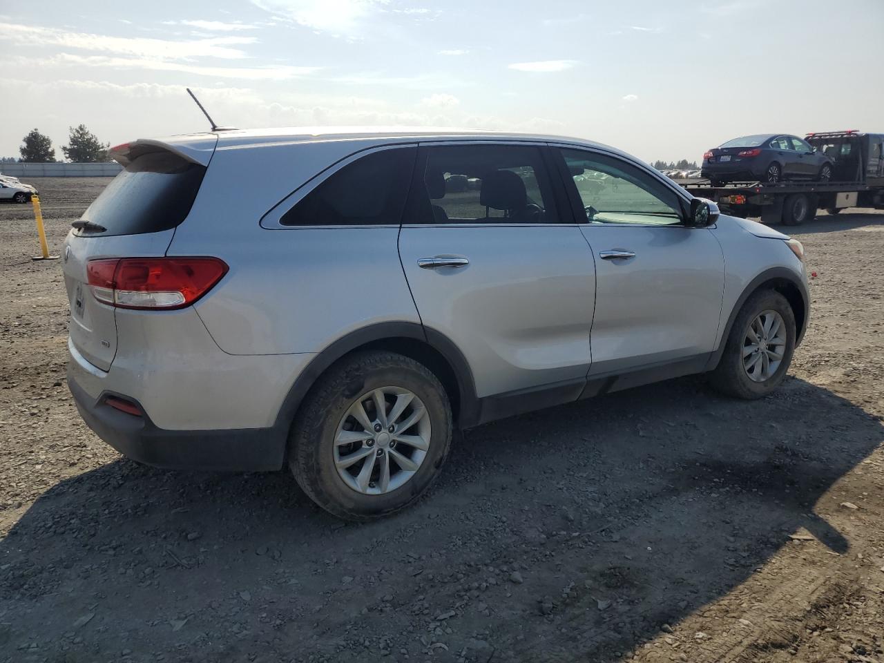 2017 KIA SORENTO