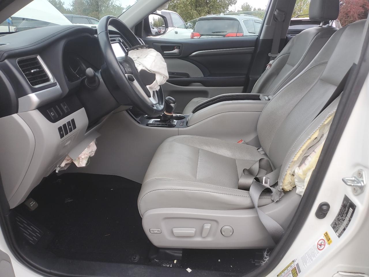 2018 TOYOTA HIGHLANDER