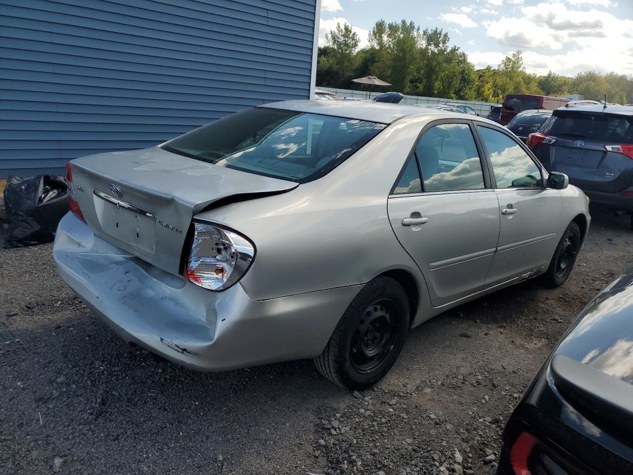 2003 TOYOTA CAMRY