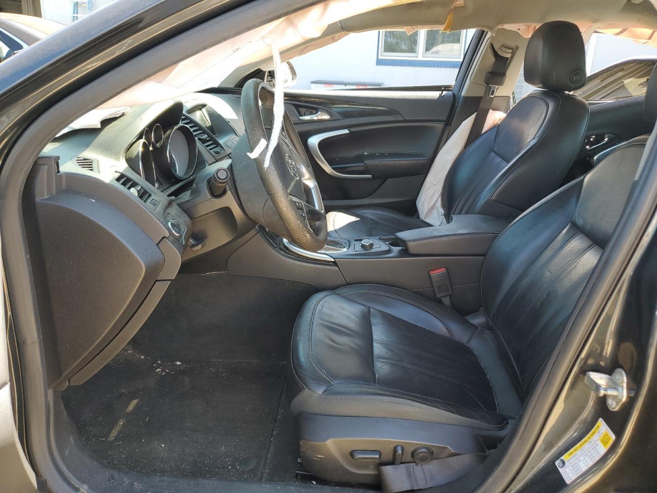 2013 BUICK Regal