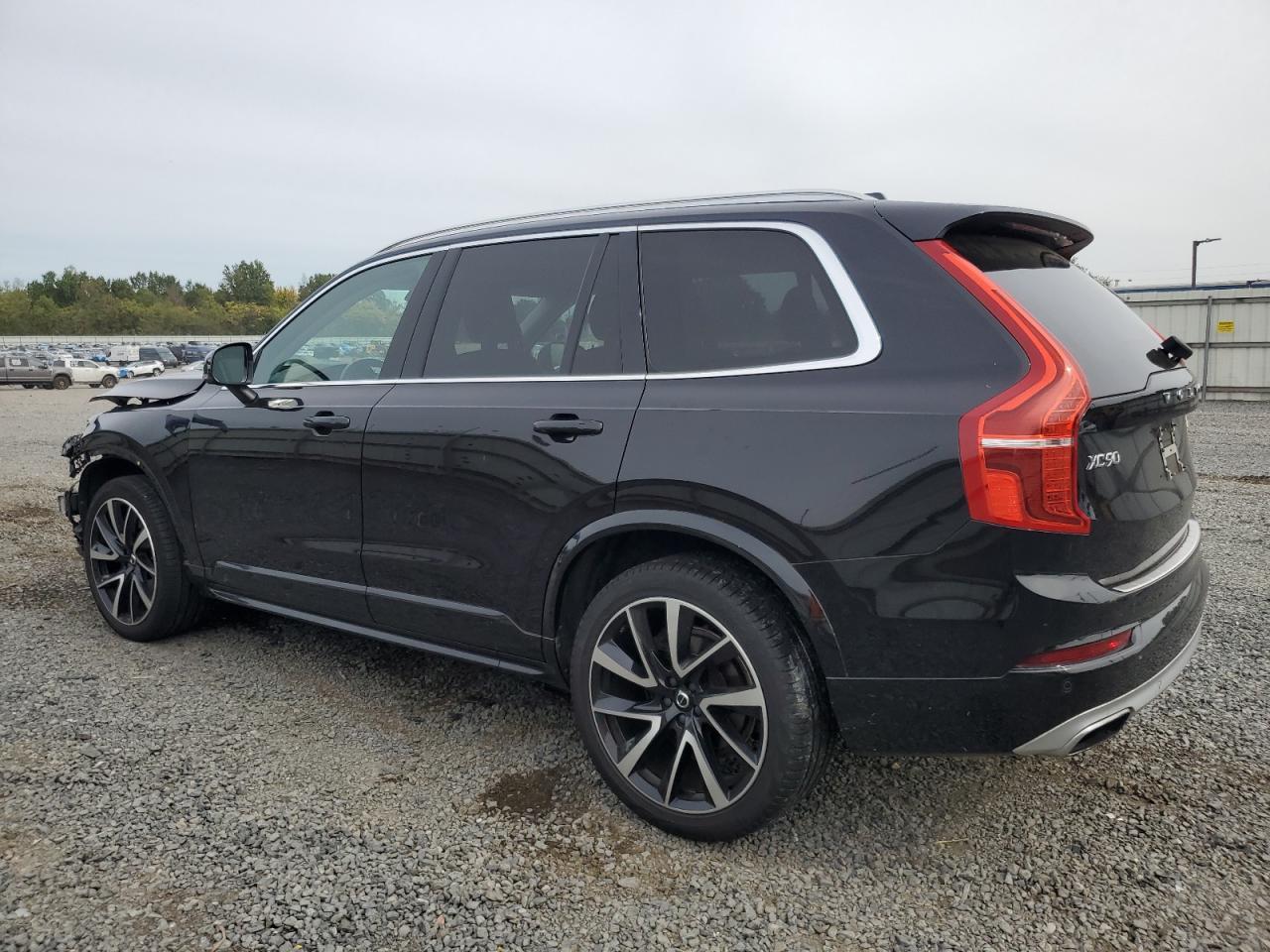 2020 VOLVO XC90