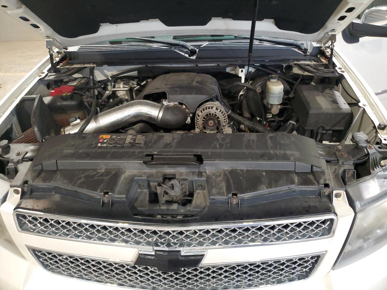 2011 CHEVROLET Tahoe