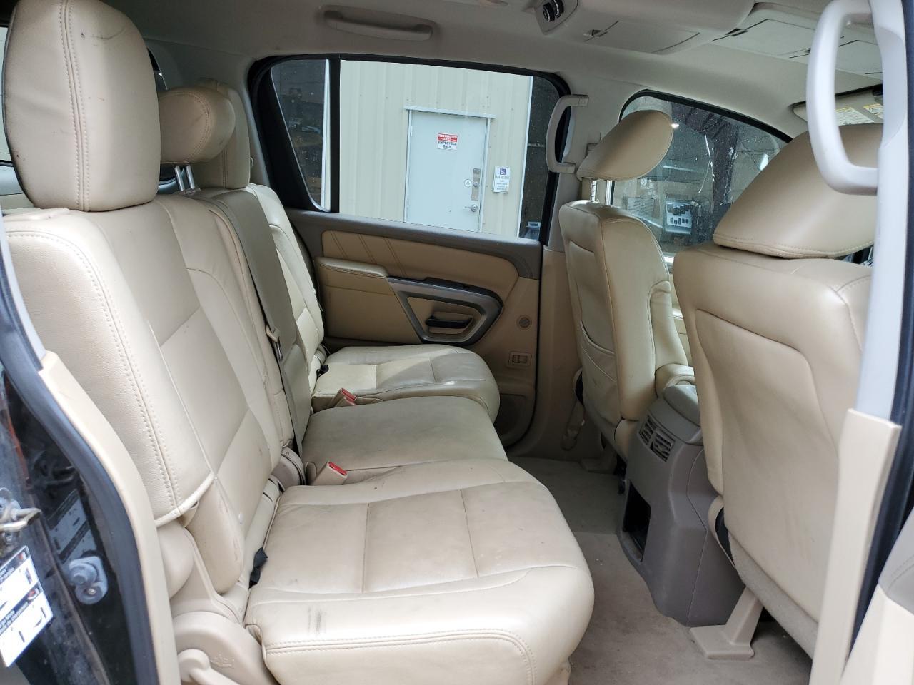2015 NISSAN Armada