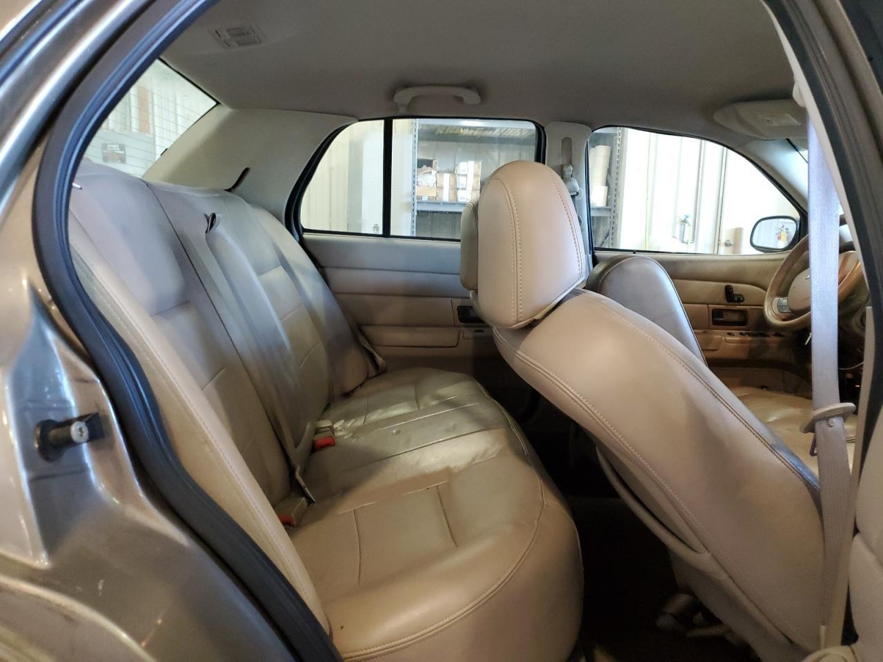 2005 FORD Crown Victoria