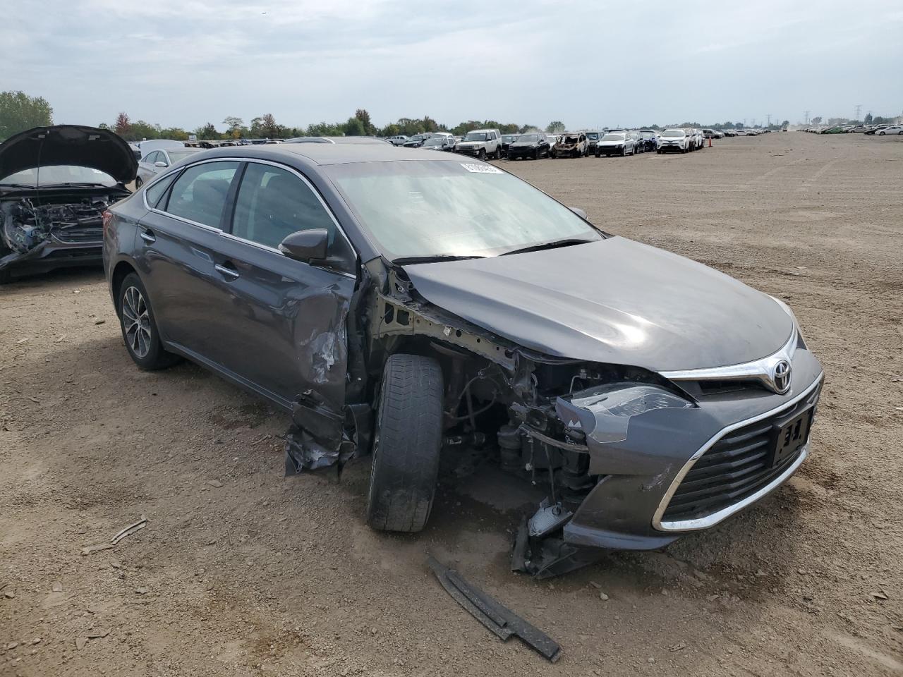 2016 TOYOTA Avalon