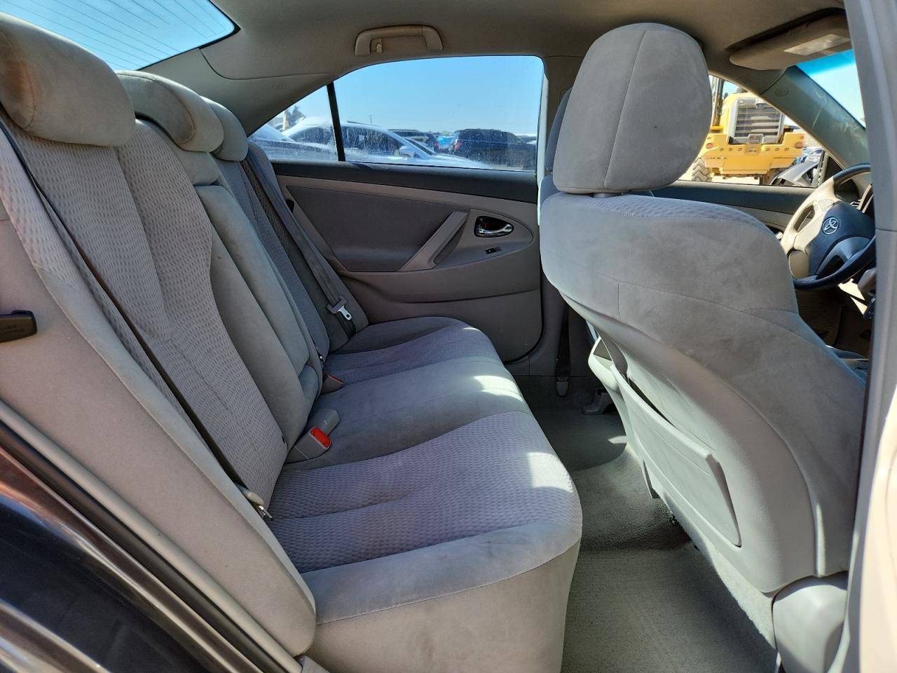 2011 TOYOTA CAMRY