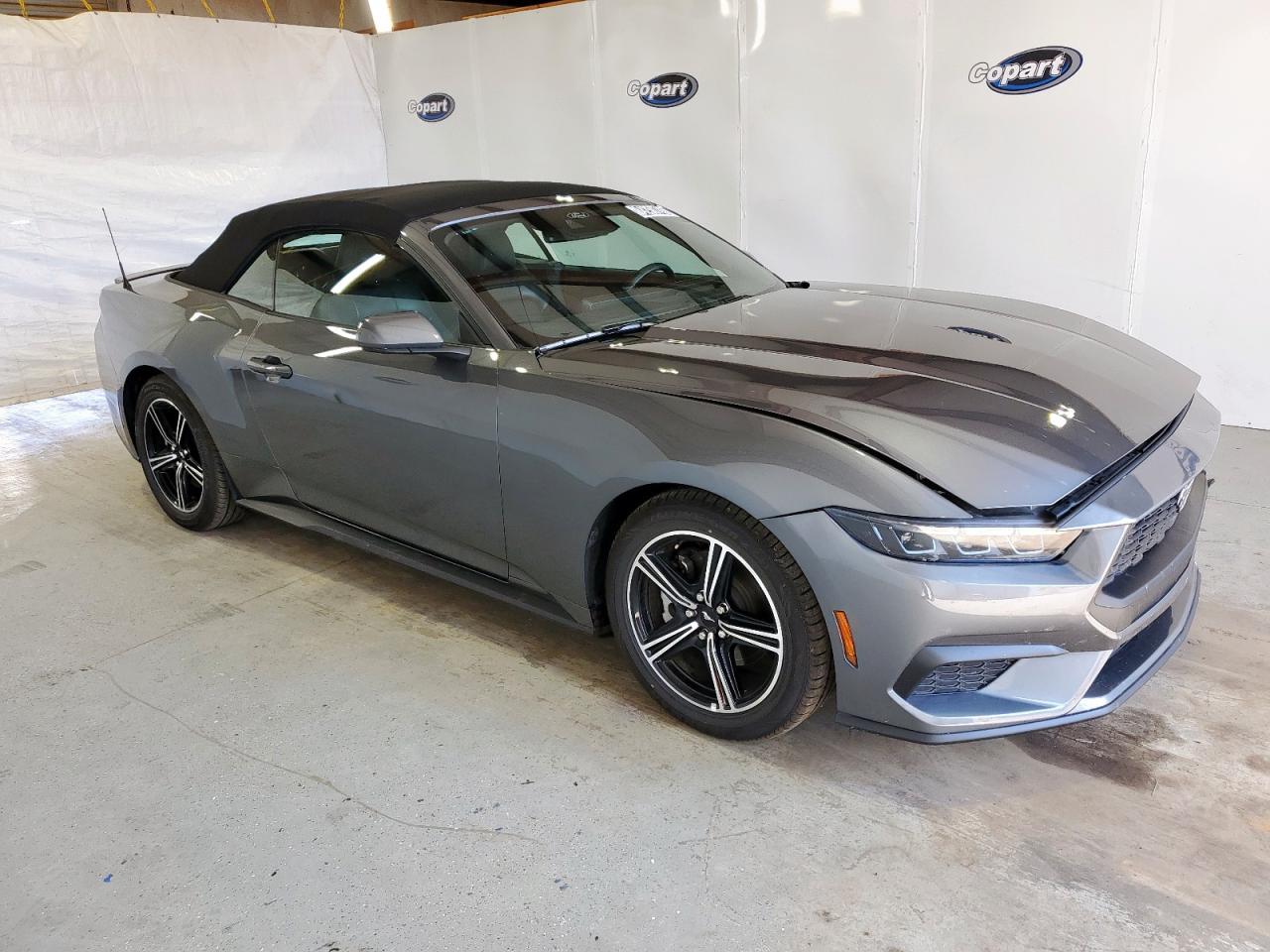 2025 FORD MUSTANG