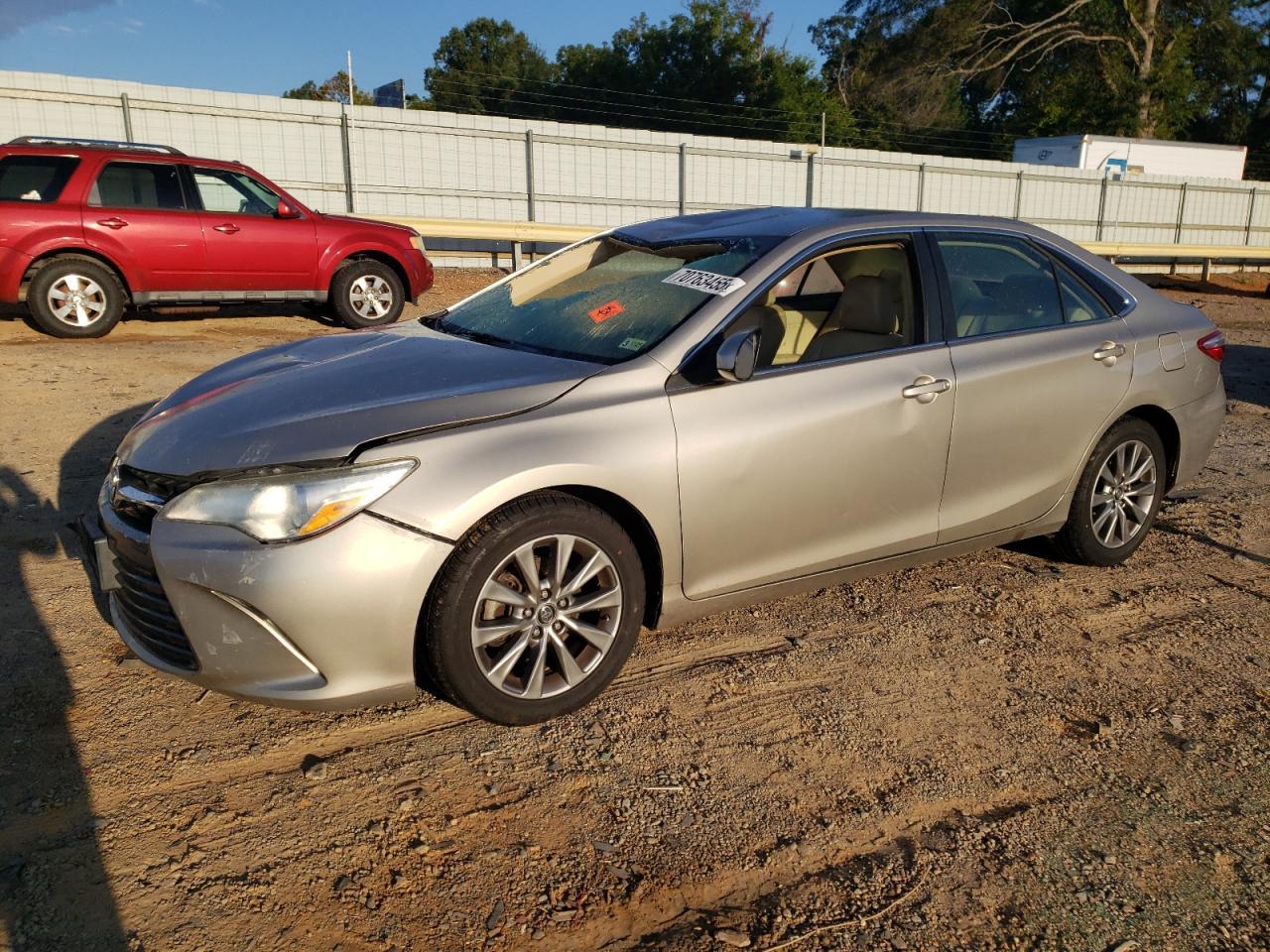 2016 TOYOTA CAMRY