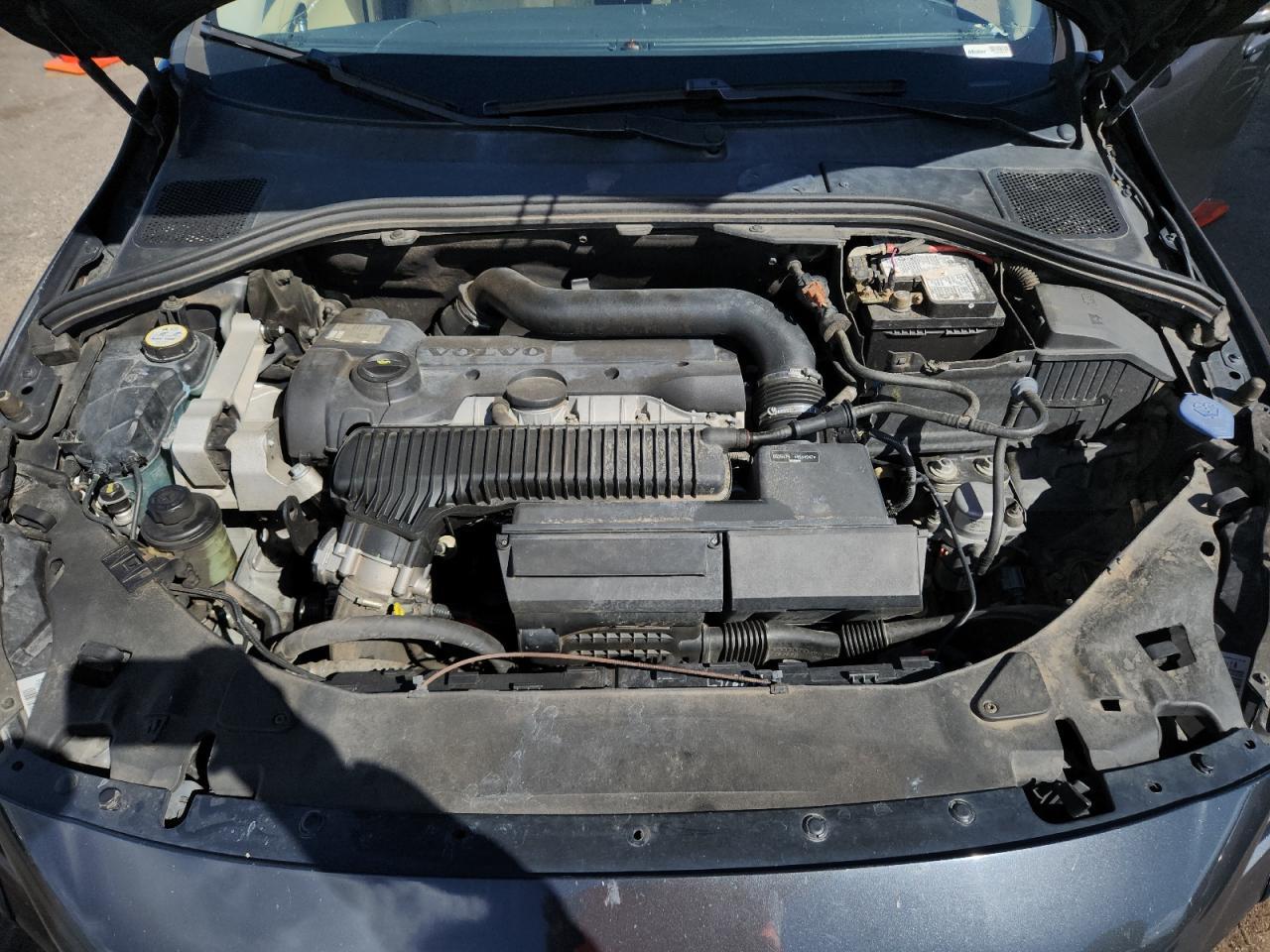2012 VOLVO S60