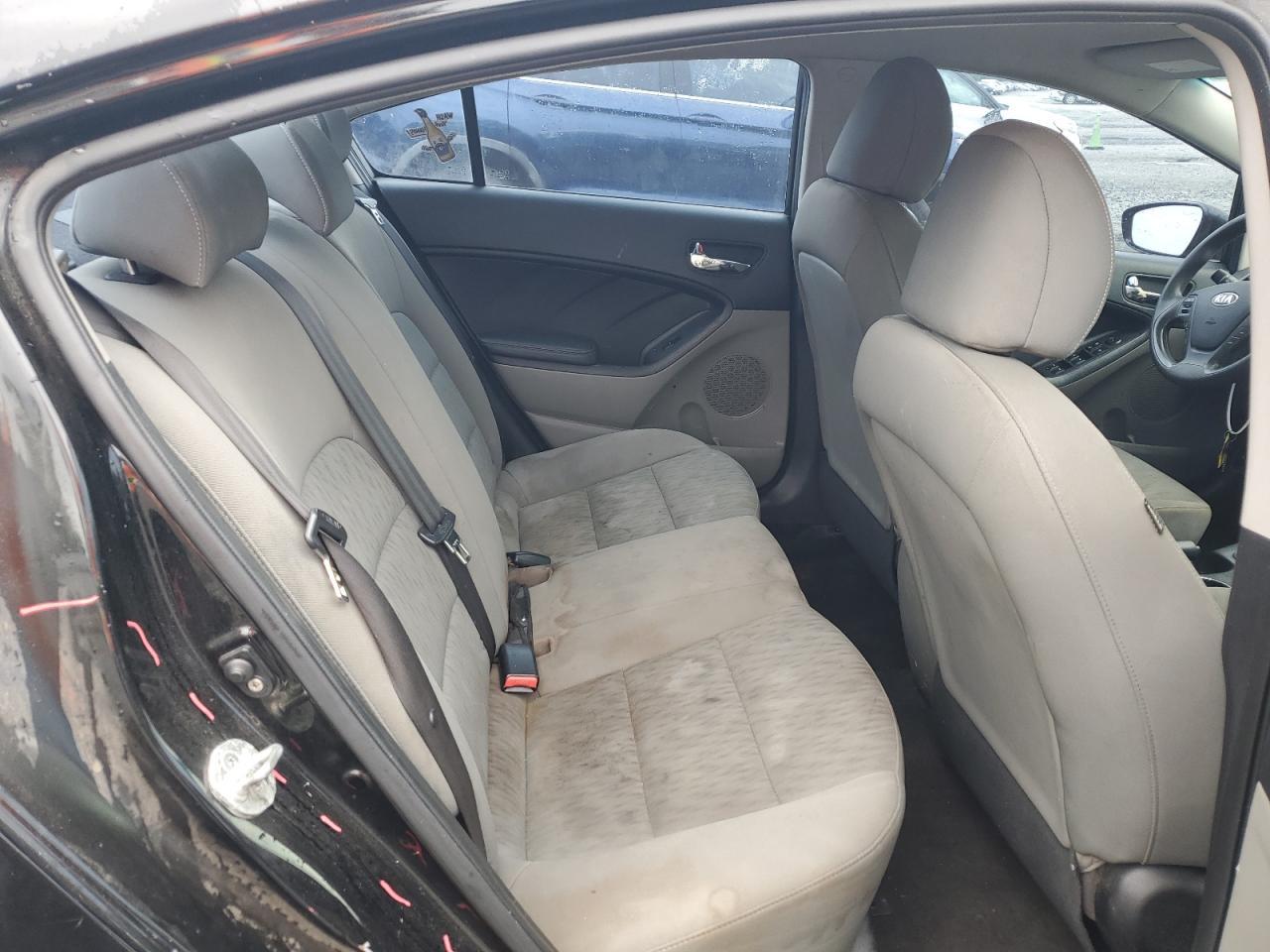 2016 KIA FORTE