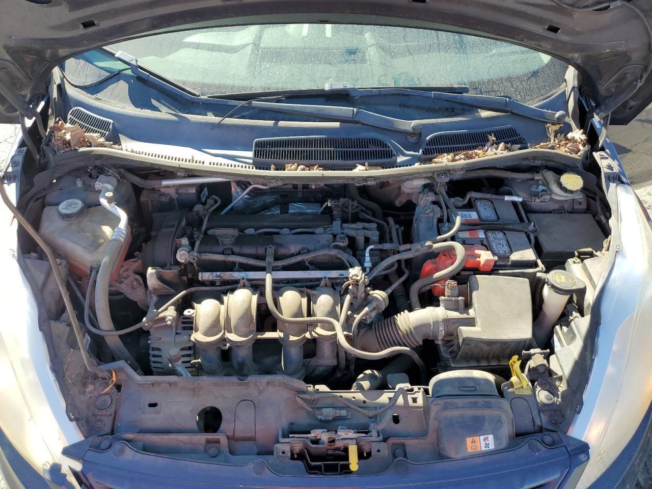 2013 FORD Fiesta