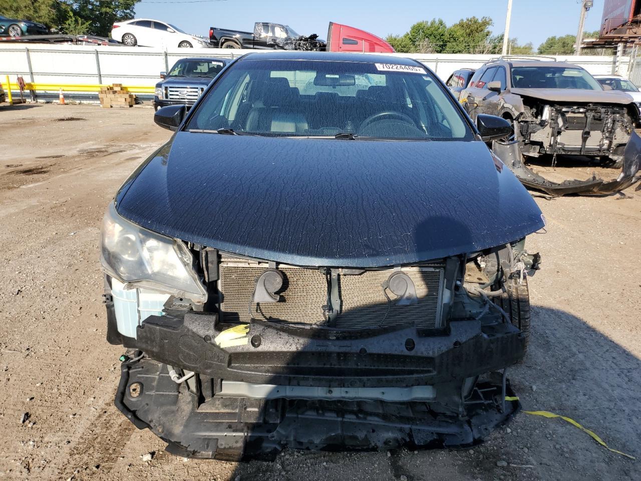 2013 TOYOTA CAMRY