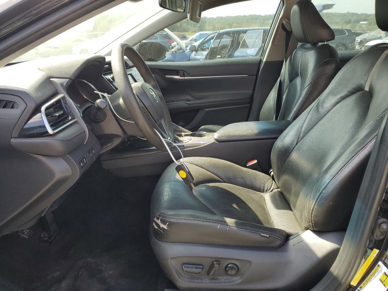 2018 TOYOTA CAMRY