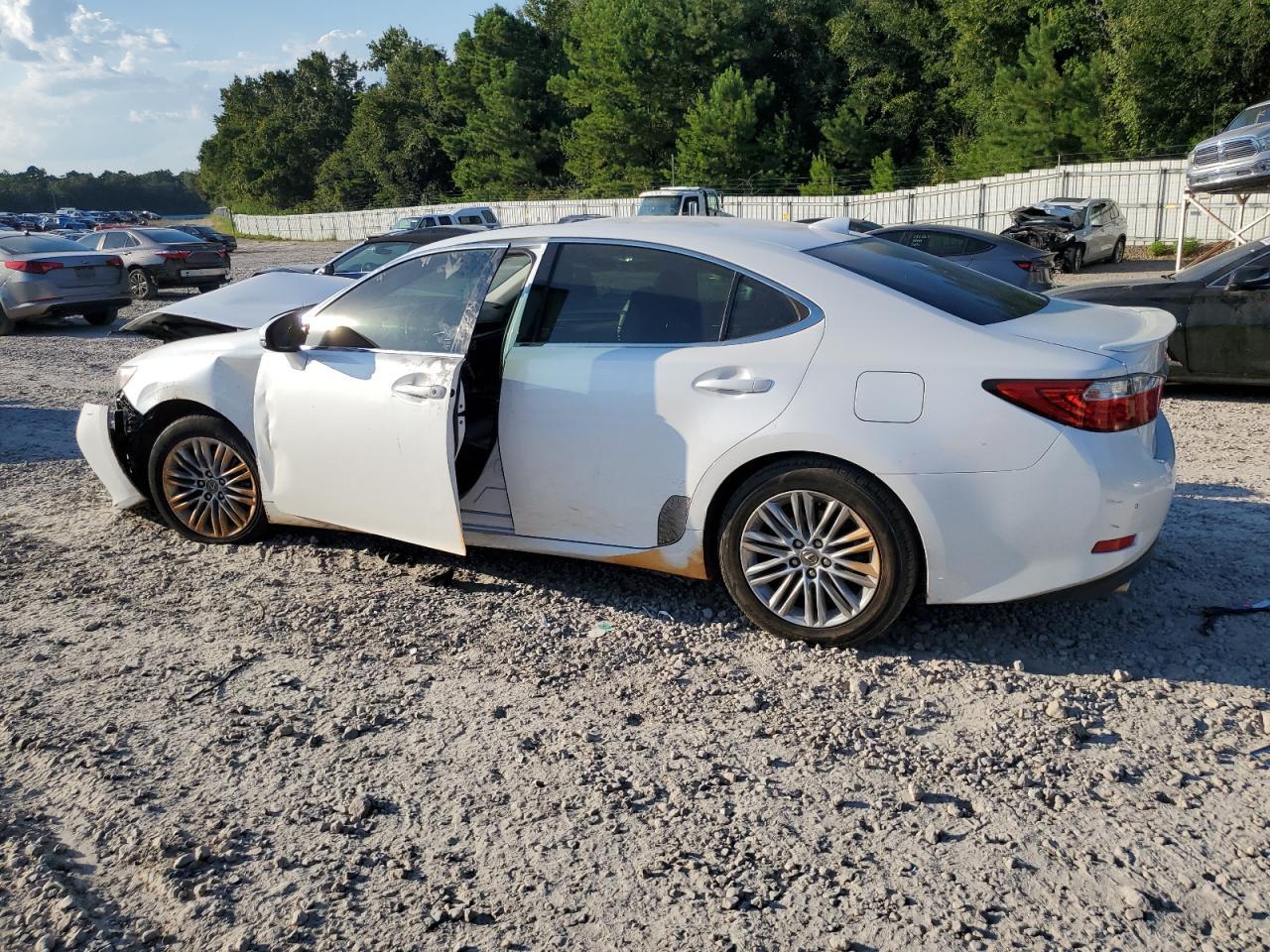 2019 LEXUS Es