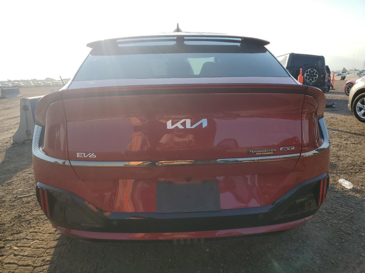 2023 KIA EV6