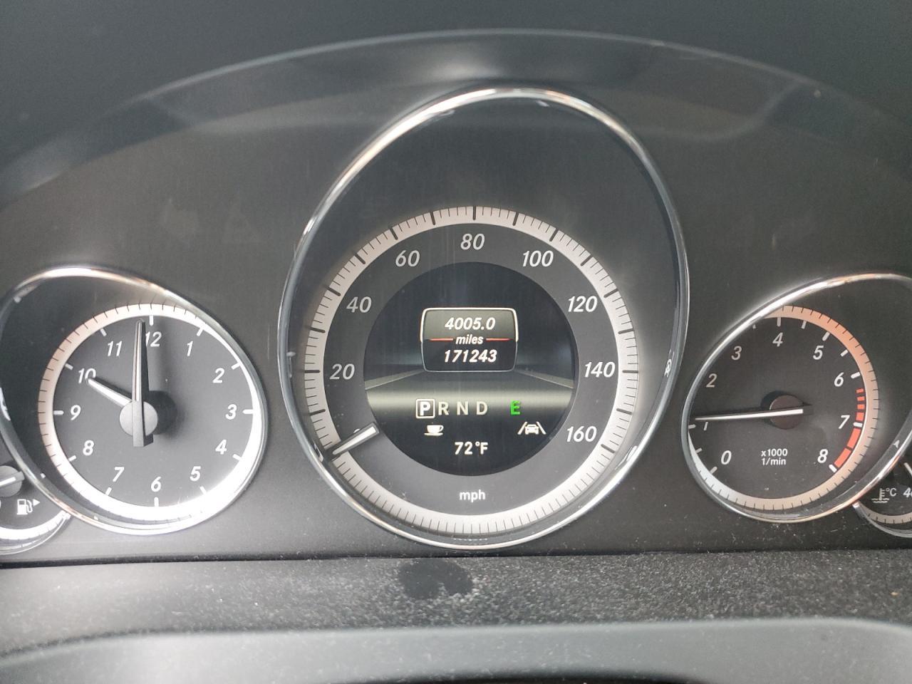 2013 MERCEDES-BENZ E-Class